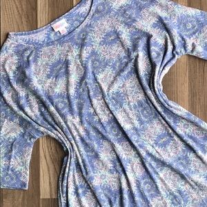 Xs Lularoe Irma Top NWT